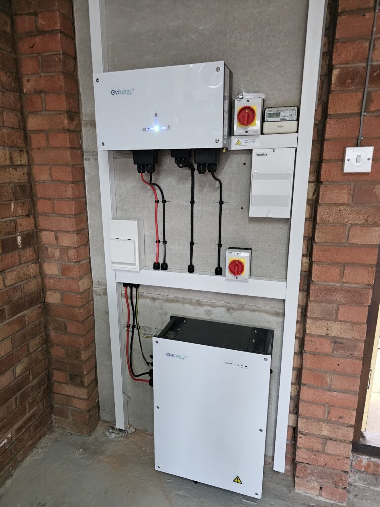 3.0kW AC Coupled inverter with 8.2kWh Battery Package